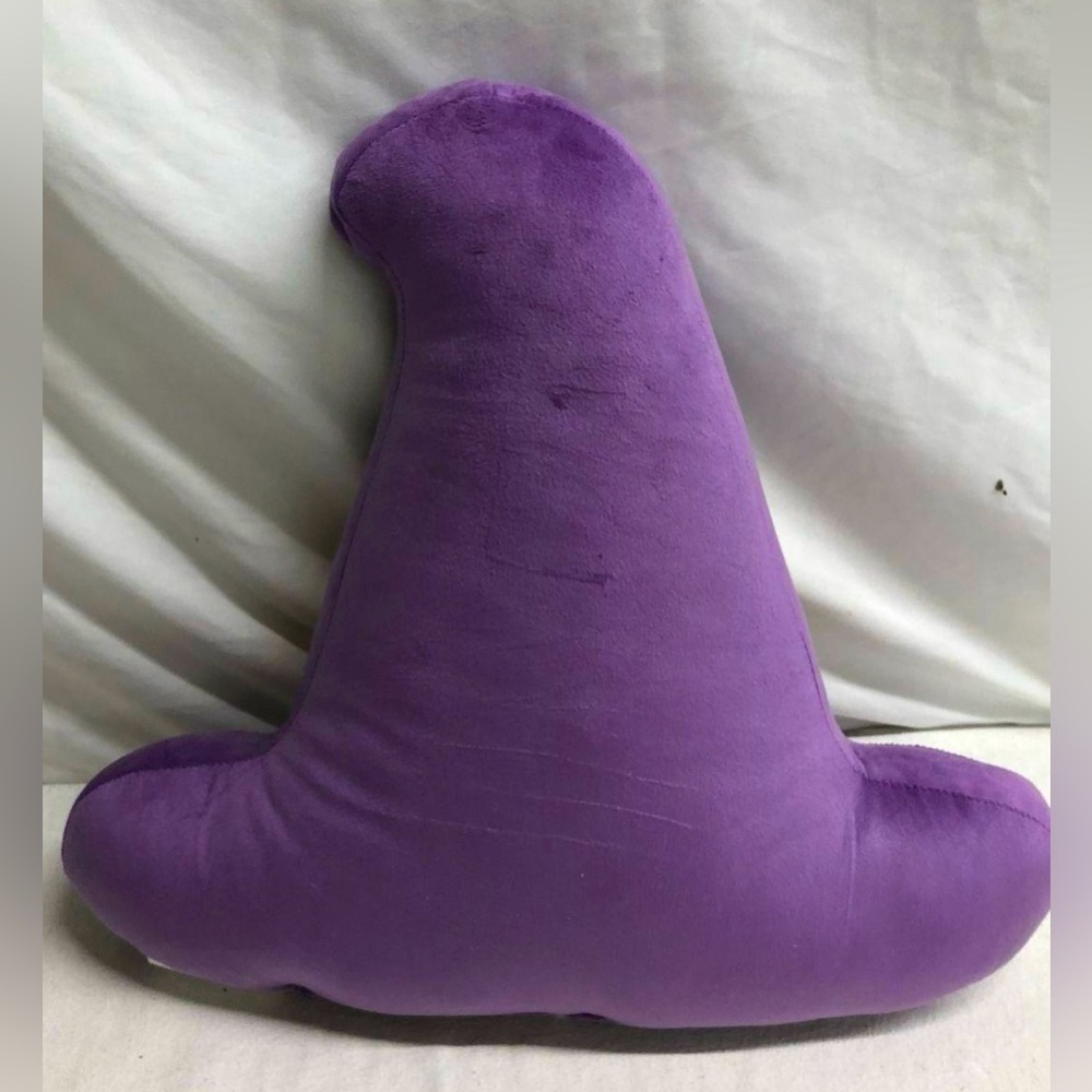 NWT Sparkles Home Luminous Rhinestone Purple Witch Hat Pillow Halloween Bling - Picture 2 of 2